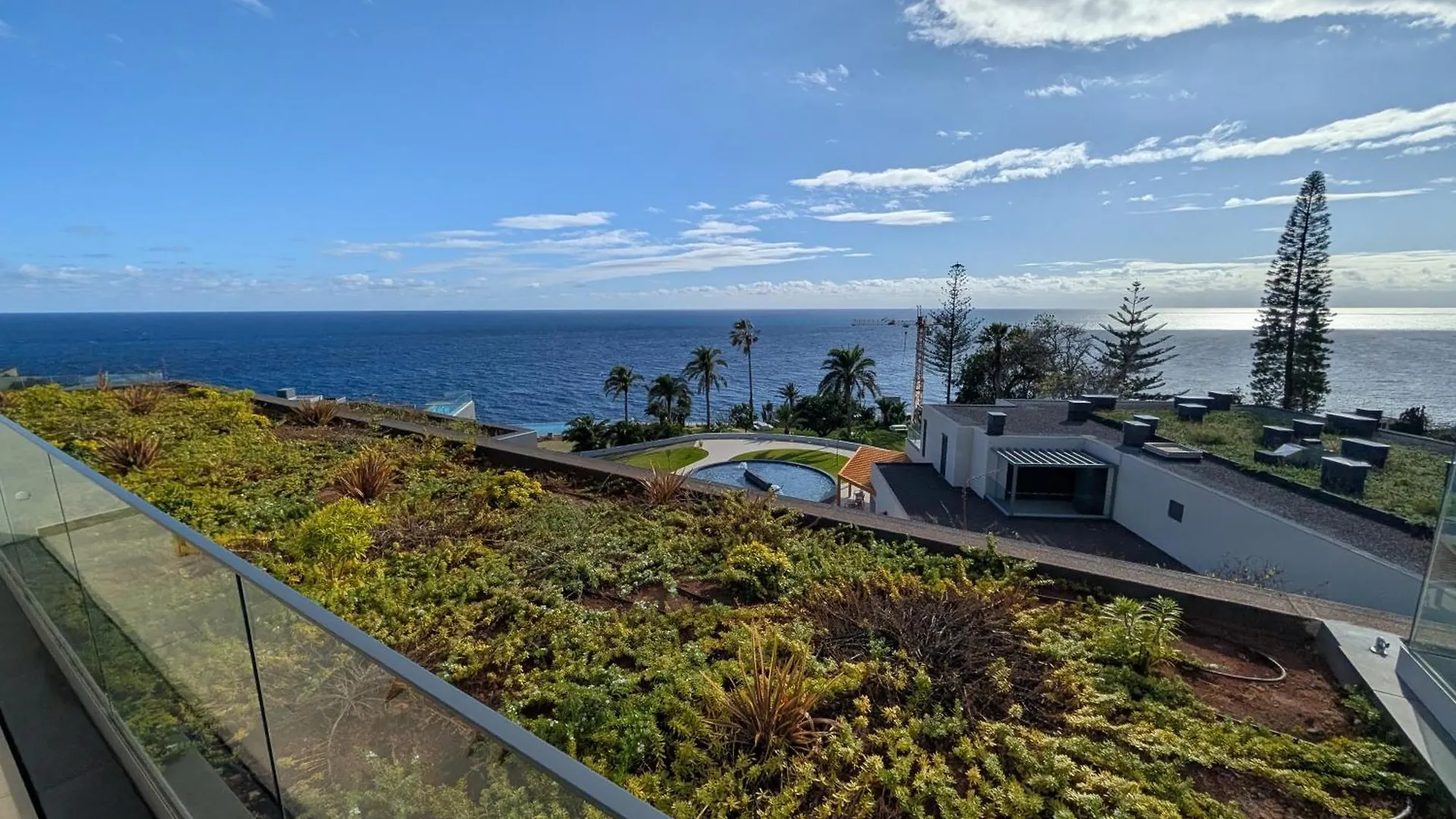 アパート Breathtaking Oceanfront Living, Sunset Facing 3-Bedroom Flat In Acqua Residences フンシャル