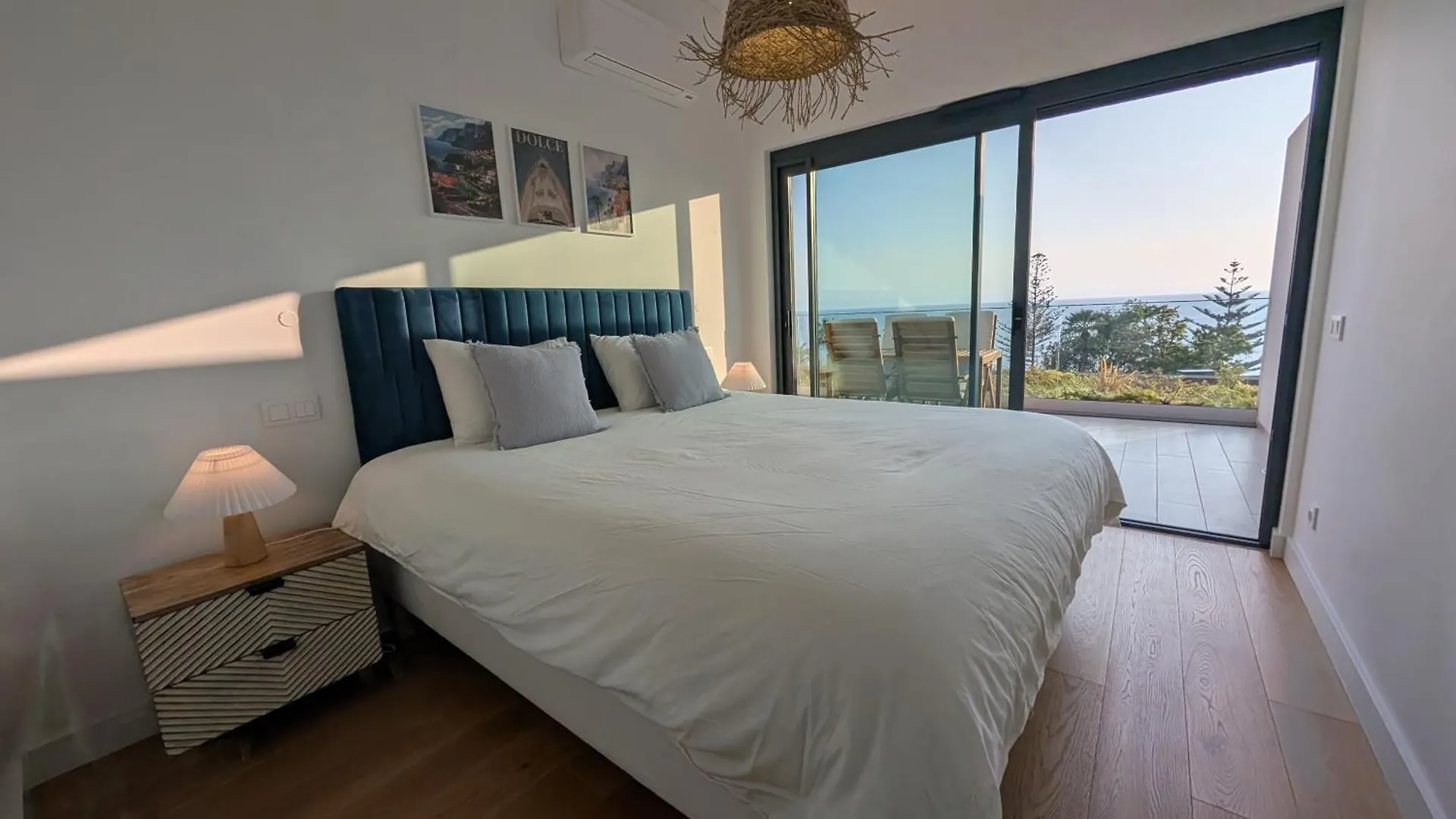 Breathtaking Oceanfront Living, Sunset Facing 3-Bedroom Flat In Acqua Residences フンシャル ポルトガル